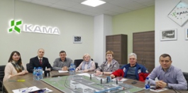 Работая вместе: президиум Пермского крайкома Рослеспрофсоюза посетил ООО «КАМА»